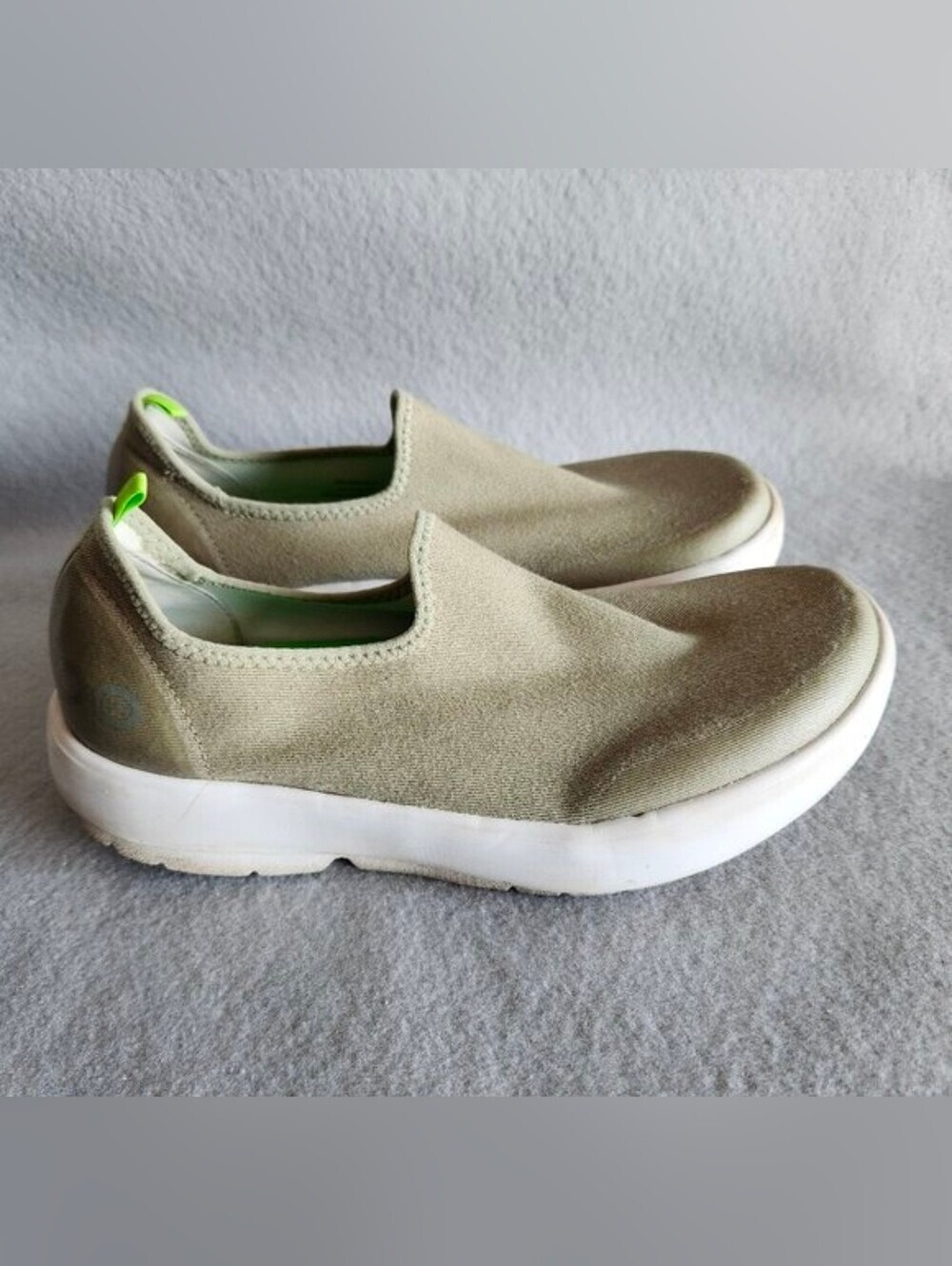 Oofos Shoes Olive Green 9 Oomg Eezee Low Slip On Sneaker Casual Recovery